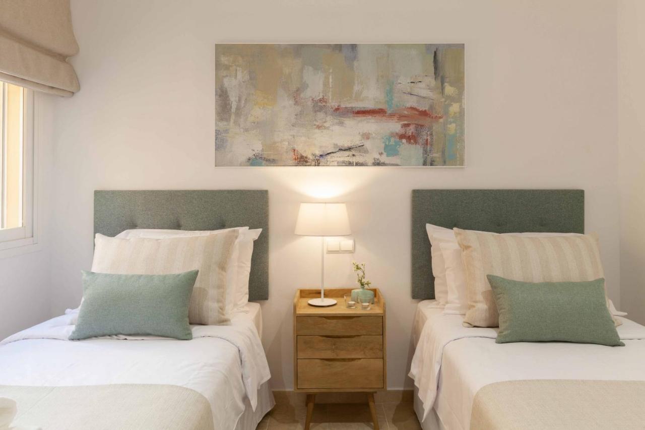 Mijas Costa Dolphin Views By Alfresco Stays El Faro Екстер'єр фото